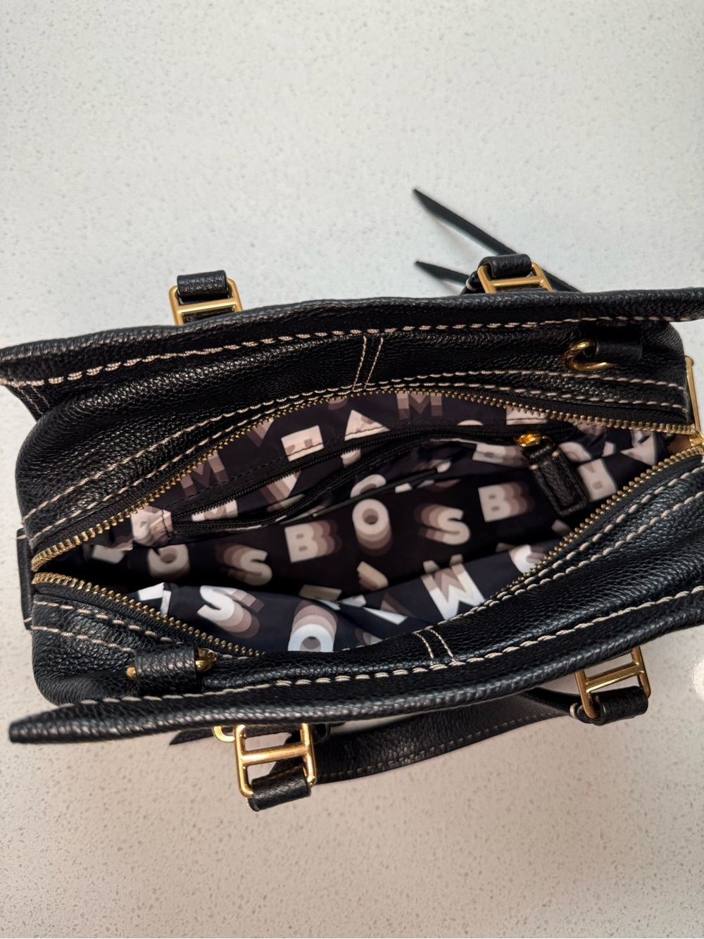 Marc Jacobs Small Black Pebbled Leather Gold Hardware Handbag - Picture 3 of 10